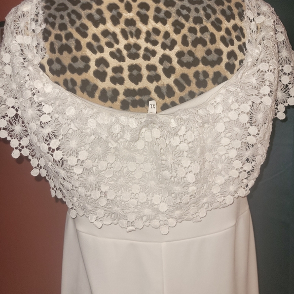 Jumpsuit - Picture 4 of 7